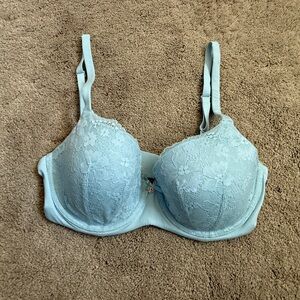 Victoria’s Secret Powder Blue Lace Floral Lined Demi Bra